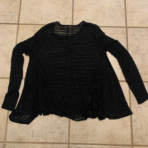 Old Navy Sheer Black Textured Long Sleeve Top - Size S - Picture 4 of 8